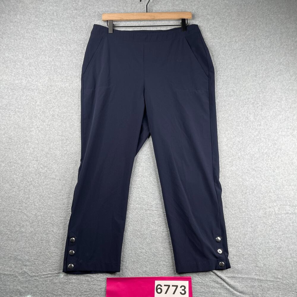 Chicos Zenergy Performance Stretch Crop Womens 1.5 US Size 10 Navy Blue Stretch